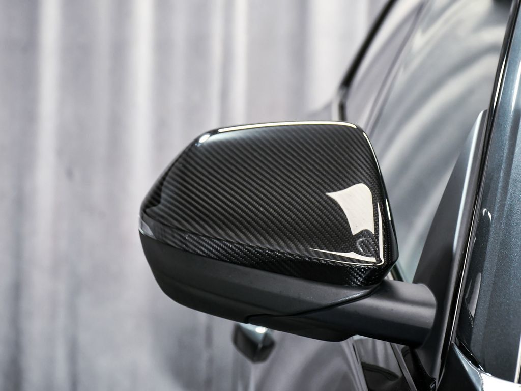 Audi SQ8 photo 79