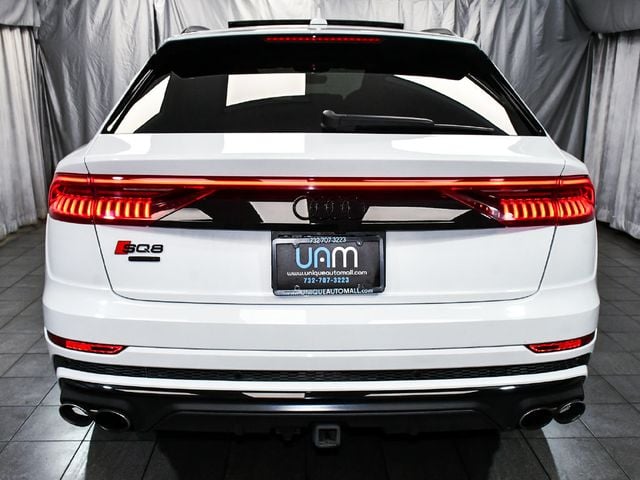 2023 Audi SQ8