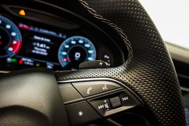 2023 Audi SQ8 Premium Plus 4.0 TFSI quattro - 23017715 - 17