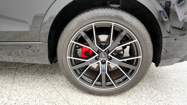 2023 Audi SQ8 Prestige 4.0 TFSI quattro with Sport, Black Optic & Luxury Pkgs - 22984477 - 8