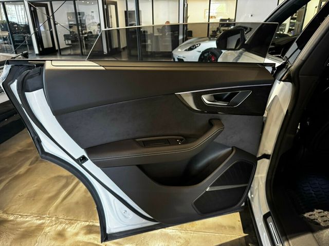2023 Audi SQ8 SQ8/PremiumPlus/ExecutivePkg/PanoRoof/Htd&CldSeats/B&O Sound/NAV - 23006427 - 16
