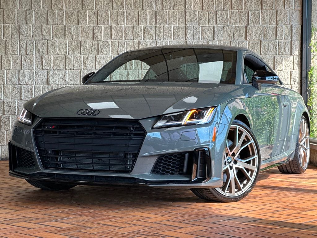 2023 Audi TTS Coupe photo 2