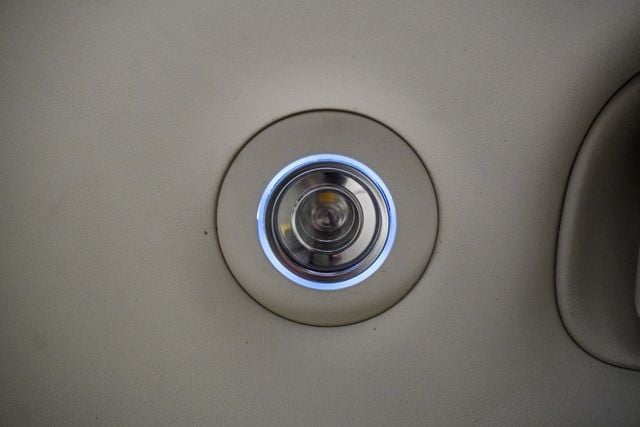 2023 Bentley Bentayga Azure AWD - 22941251 - 12