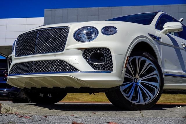 2023 Bentley Bentayga Azure AWD - 22941251 - 1