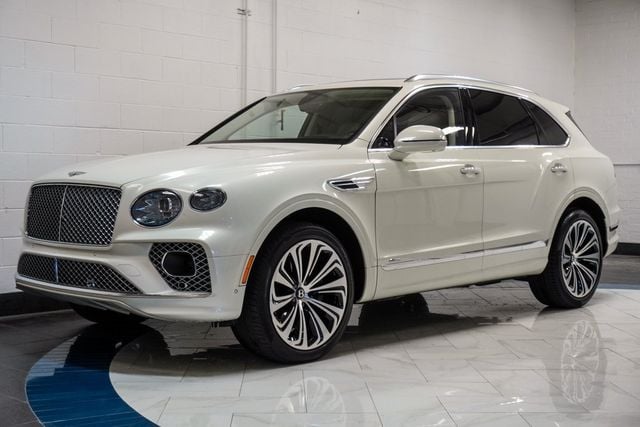 2023 Bentley Bentayga Azure AWD - 22941251 - 3