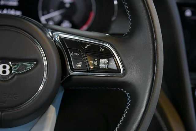 2023 Bentley Bentayga S AWD - 22998242 - 52