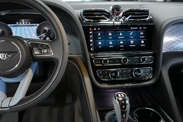 2023 Bentley Bentayga S AWD - 22998242 - 55
