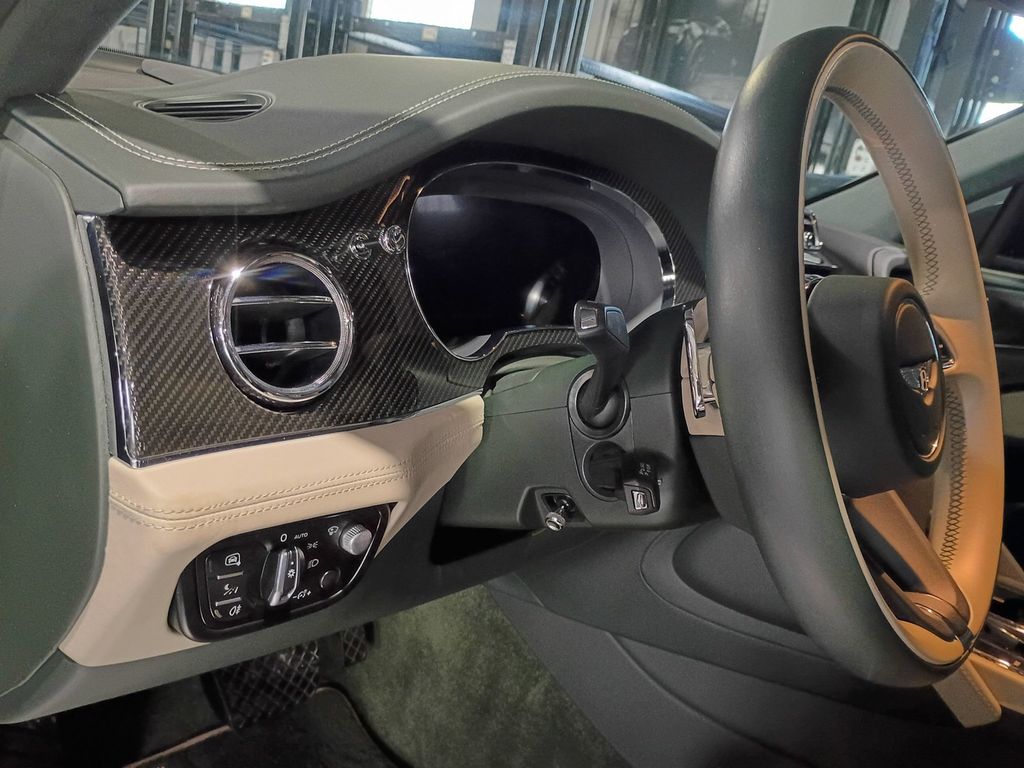 2023 Bentley Bentayga S V8 AWD Clean Carfax Florida SUV - 23098957 - 17