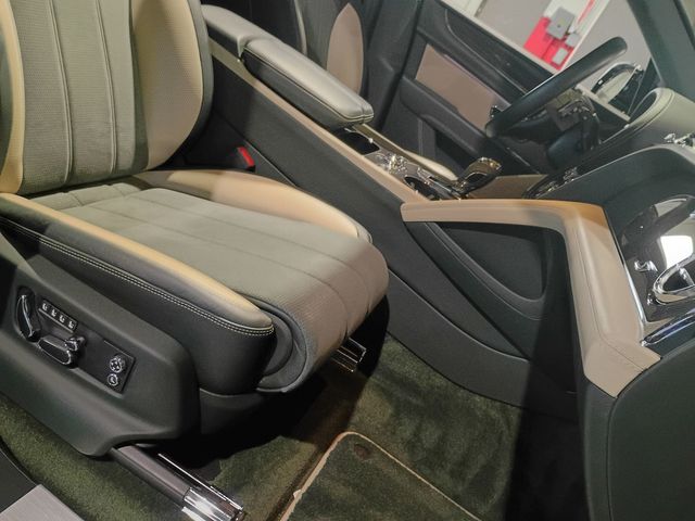 2023 Bentley Bentayga S V8 AWD Clean Carfax Florida SUV - 23098957 - 36