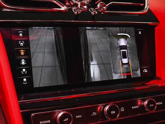 2023 Bentley Bentayga V8 - 23098379 - 38