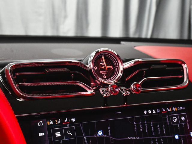 2023 Bentley Bentayga V8 - 23098379 - 58