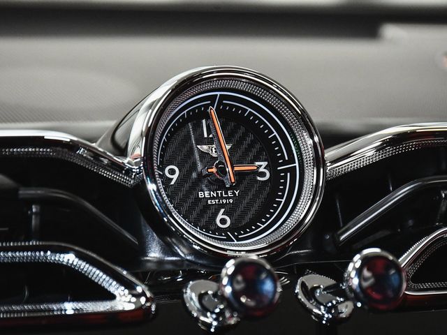 2023 Bentley Bentayga V8 - 23098379 - 59