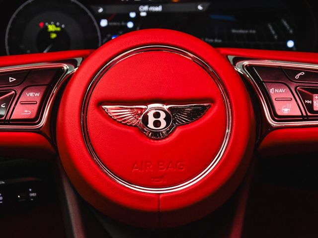 2023 Bentley Bentayga V8 - 23098379 - 62