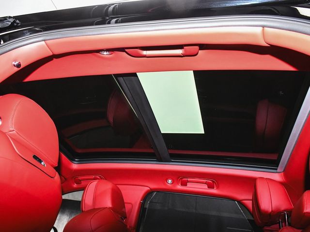 2023 Bentley Bentayga V8 - 23098379 - 74