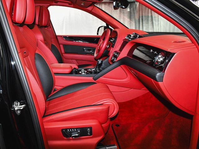 2023 Bentley Bentayga V8 - 23098379 - 82