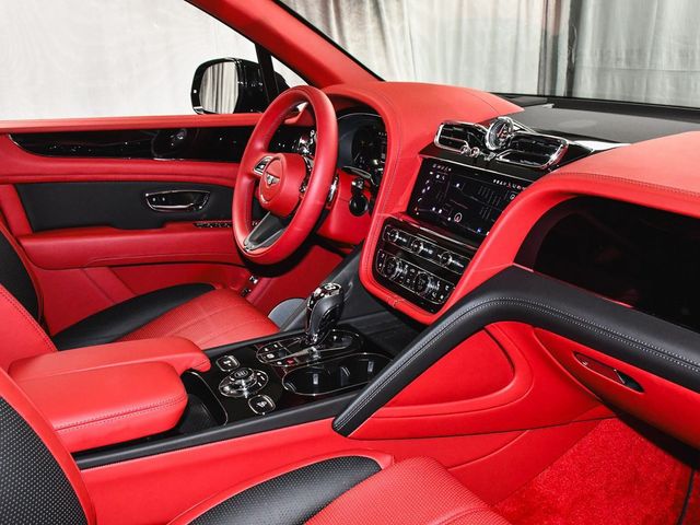 2023 Bentley Bentayga V8 - 23098379 - 87