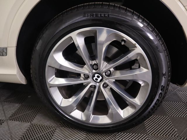 2023 Bentley Bentayga V8 AWD - 22972993 - 31