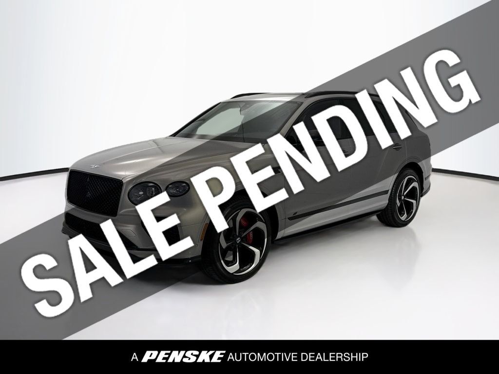 2023 Bentley Bentayga V8 AWD - 23037215 | Video 1