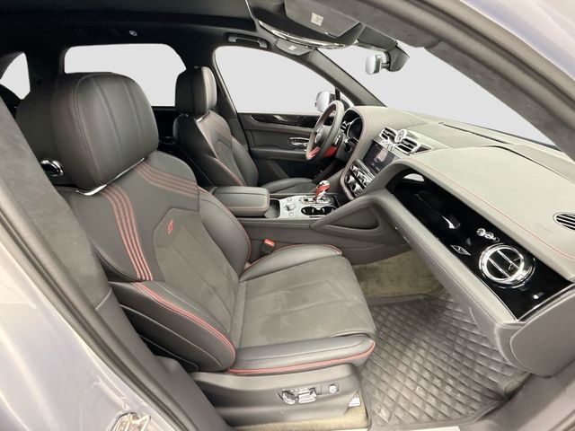 2023 Bentley Bentayga V8 AWD - 23037215 - 18