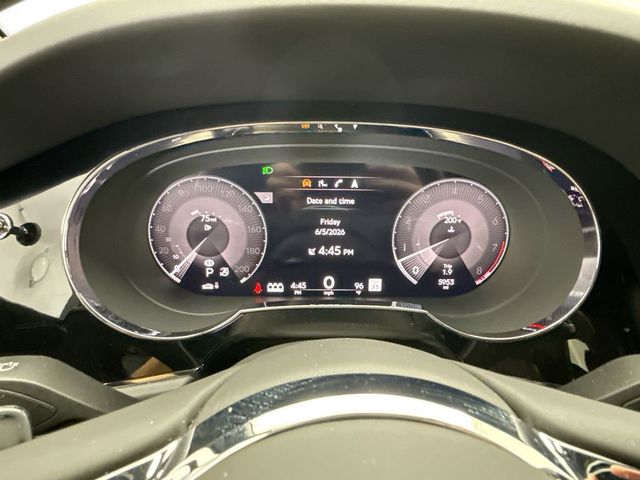 2023 Bentley Bentayga V8 AWD - 23037215 - 32