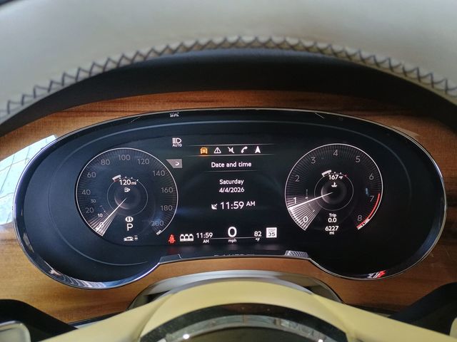 2023 Bentley Bentayga V8 AWD 1 Owner - 23008726 - 18