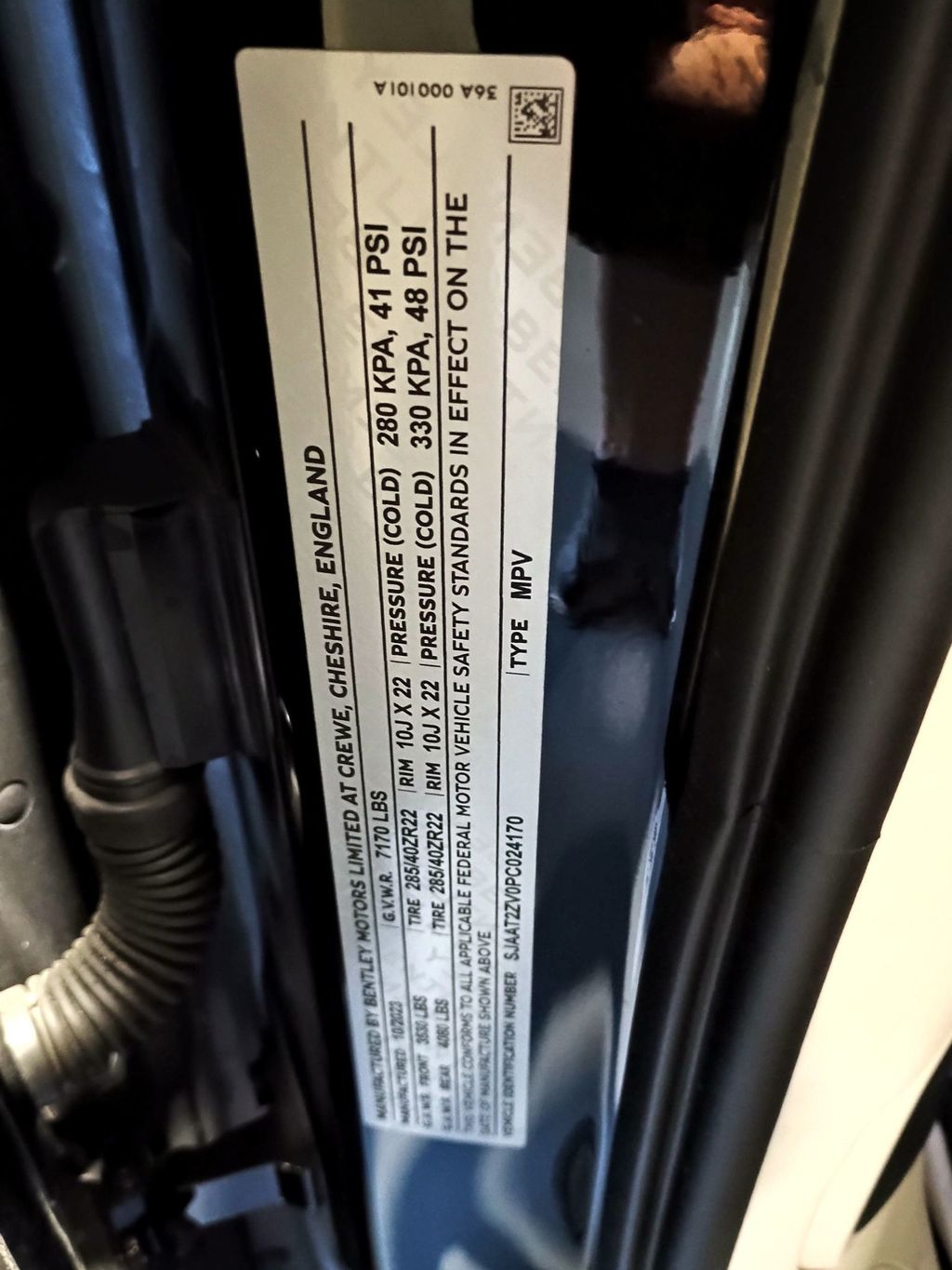 2023 Bentley Bentayga V8 AWD 1 Owner - 23008726 - 54