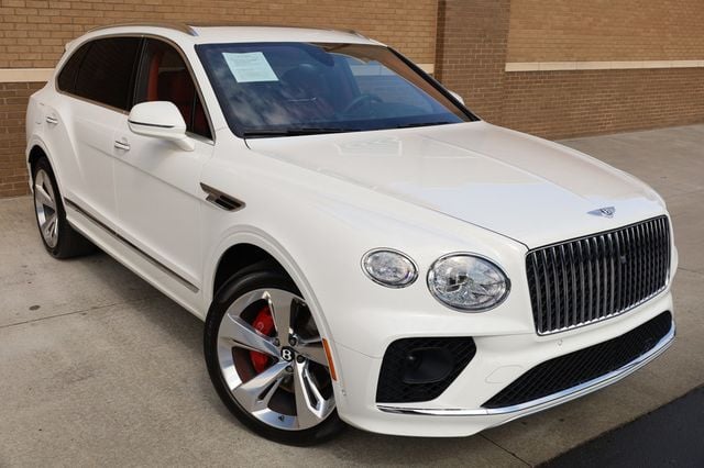 2023 Bentley Bentayga EWB AWD - 22898874 - 9