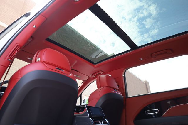 2023 Bentley Bentayga EWB AWD - 22898874 - 22