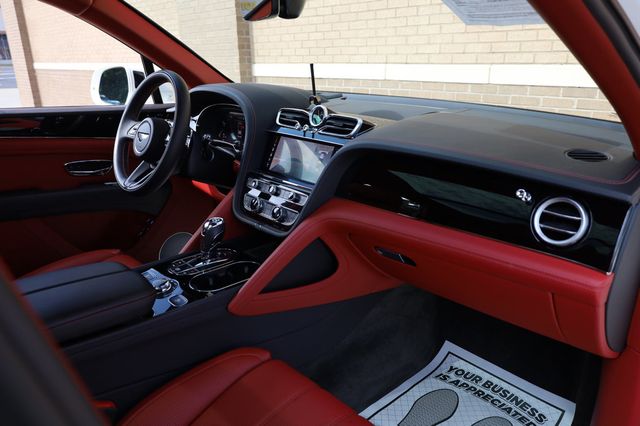 2023 Bentley Bentayga EWB AWD - 22898874 - 33