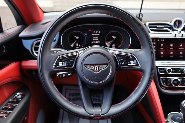 2023 Bentley Bentayga EWB AWD - 22898874 - 35