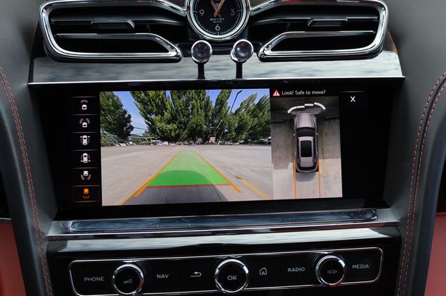 2023 Bentley Bentayga EWB AWD - 22898874 - 47