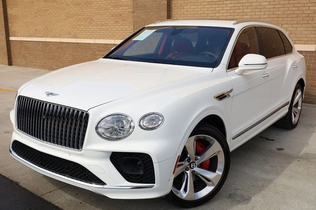 2023 Bentley Bentayga EWB AWD - 22898874 - 7