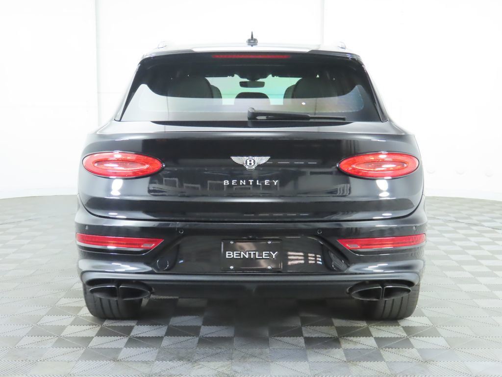 2023 Bentley Bentayga EWB Azure V8 photo 3