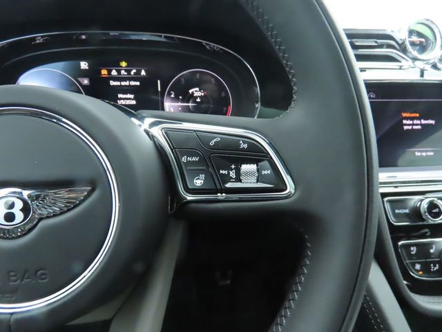 2023 Bentley Bentayga EWB Azure - 22967334 - 11