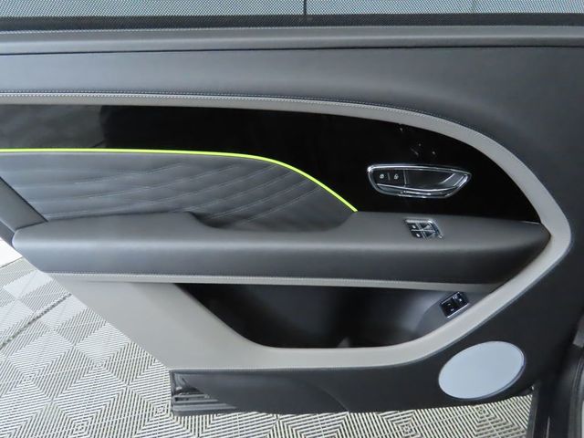 2023 Bentley Bentayga EWB Azure - 22967334 - 26