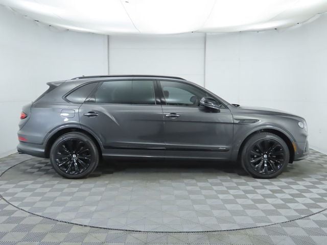2023 Bentley Bentayga EWB Azure - 22967334 - 3