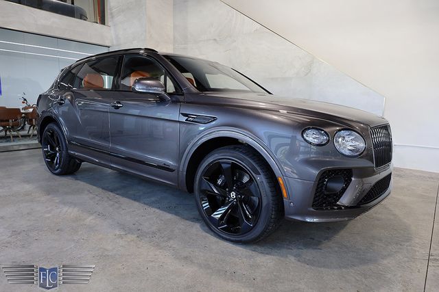 2023 Bentley Bentayga EWB Azure AWD - 22797134 - 0