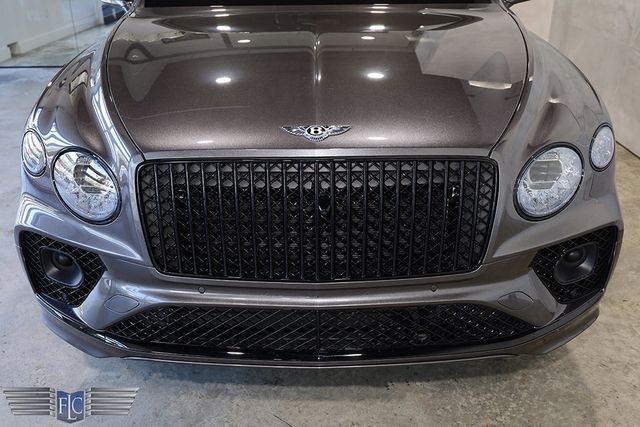 2023 Bentley Bentayga EWB Azure AWD - 22797134 - 11
