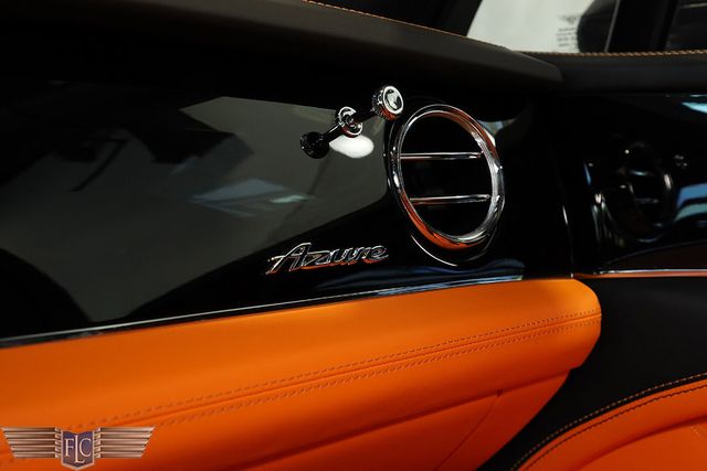 2023 Bentley Bentayga EWB Azure AWD - 22797134 - 30