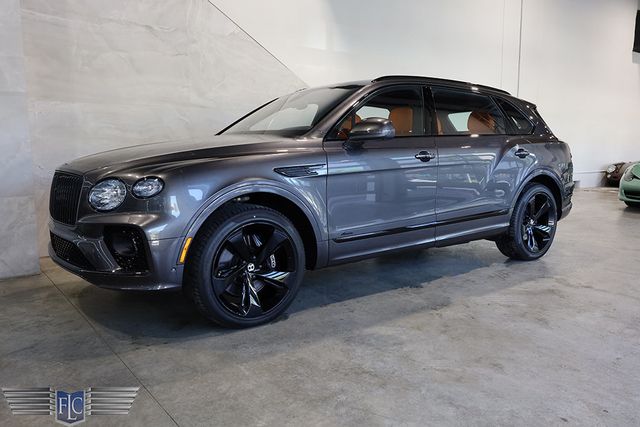2023 Bentley Bentayga EWB Azure AWD - 22797134 - 3