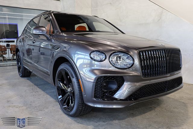 2023 Bentley Bentayga EWB Azure AWD - 22797134 - 46