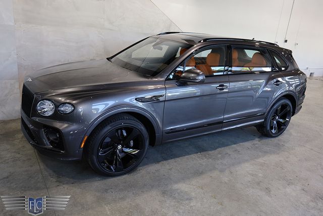 2023 Bentley Bentayga EWB Azure AWD - 22797134 - 50