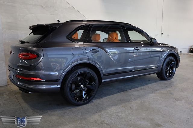 2023 Bentley Bentayga EWB Azure AWD - 22797134 - 5