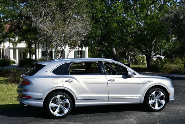 2023 Bentley Bentayga EWB Azure First Edition AWD SUV - 23022539 - 34