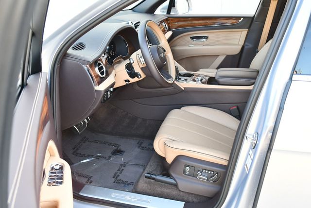 2023 Bentley Bentayga EWB Azure First Edition AWD SUV - 23022539 - 46