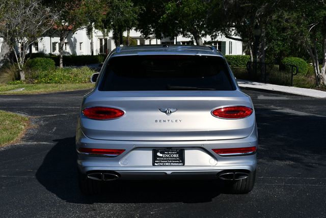 2023 Bentley Bentayga EWB Azure First Edition AWD SUV - 23022539 - 4