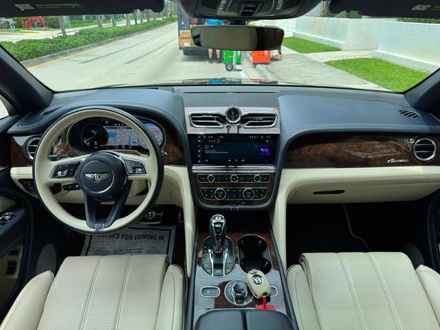 2023 Bentley Bentayga EWB V8 AWD - 23037288 - 23