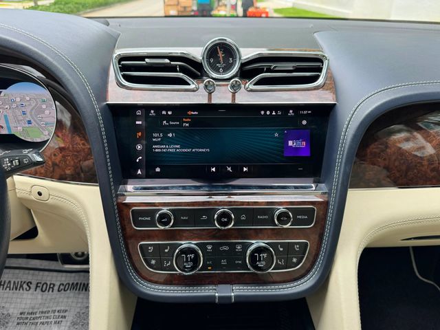 2023 Bentley Bentayga EWB V8 AWD - 23037288 - 27