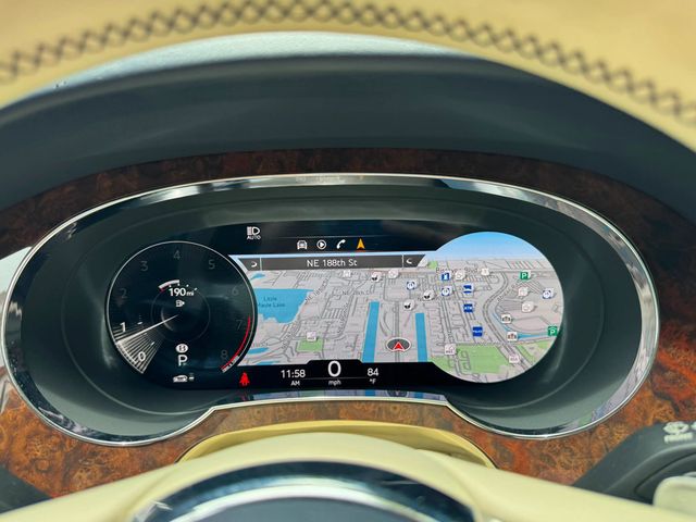 2023 Bentley Bentayga EWB V8 AWD - 23037288 - 34