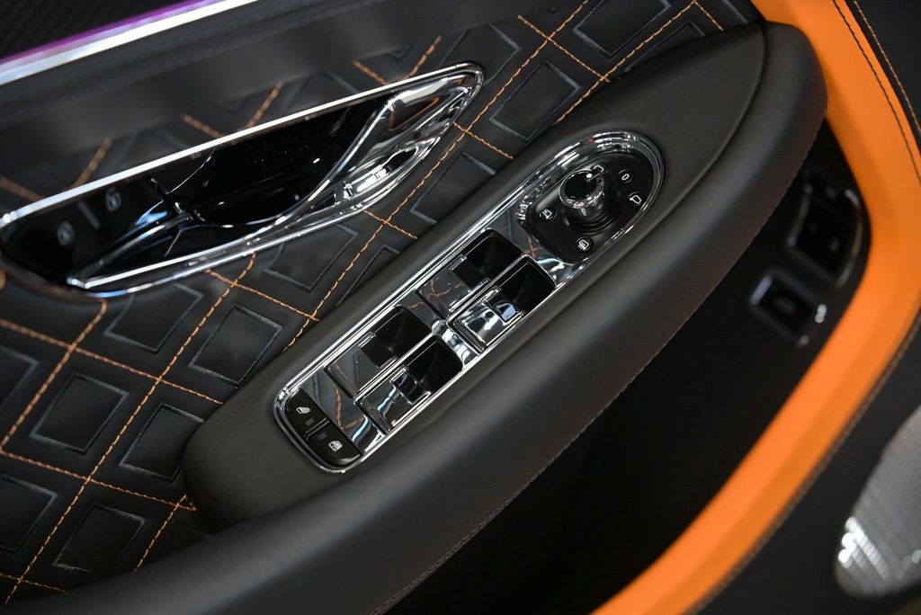 2023 Bentley Continental  - 22998255 - 25